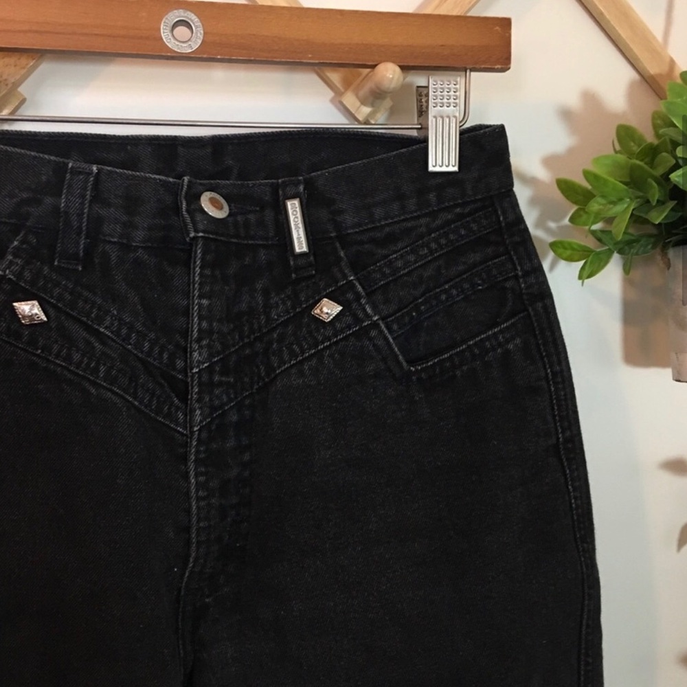 Vintage | Rockies Black High Waisted Mom Jean - Picture 3 of 8